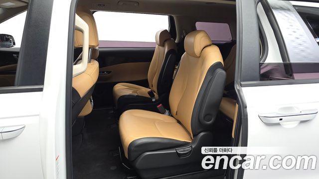 Kia Carnival (IV) Diesel 9-Seater Prestige 2021 — фото 26