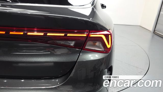 Kia K5 (III) 1.6 Turbo Signature 2022 — фото 23