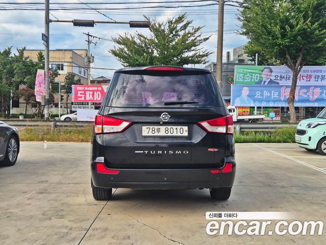 KG Mobility (SsangYong) Korando Turismo 4WD TX 11-seater 2016 — фото 5