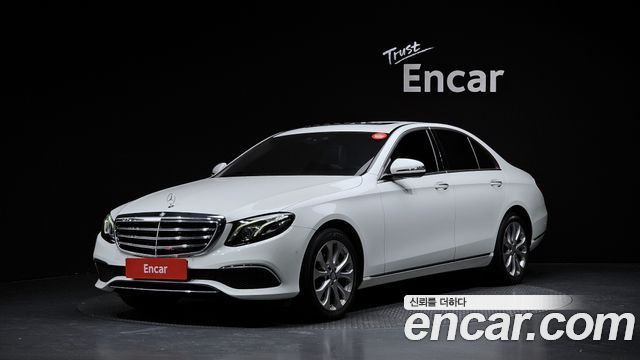 Mercedes-Benz E-Class (W213) E220d Exclusive