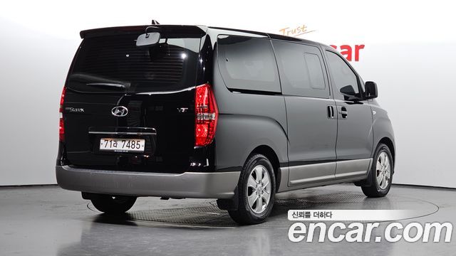 Hyundai Grand Starex Wagon 11-Seater Modern 2020 — фото 2