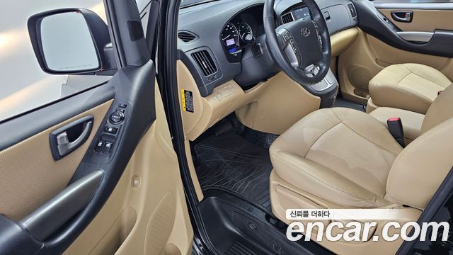 Hyundai Grand Starex Wagon 11-Seater Modern 2020 — фото 10