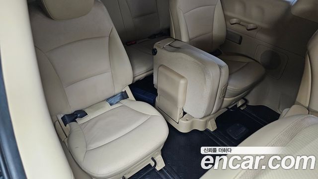 Hyundai Grand Starex Wagon 11-Seater Modern 2020 — фото 13