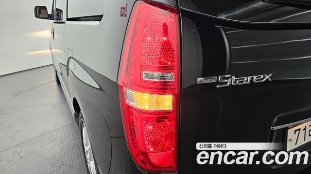Hyundai Grand Starex Wagon 11-Seater Modern 2020 — фото 23