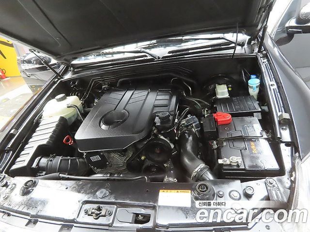 KG Mobility (SsangYong) Rexton W 2.2 4WD RX7 Luxury 2017 — фото 6