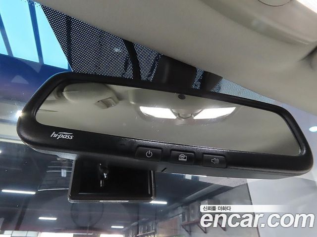 KG Mobility (SsangYong) Rexton W 2.2 4WD RX7 Luxury 2017 — фото 19