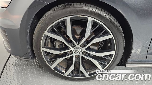 Volkswagen Golf (VII) 2.0 GTD Extreme Edition 2016 — фото 5
