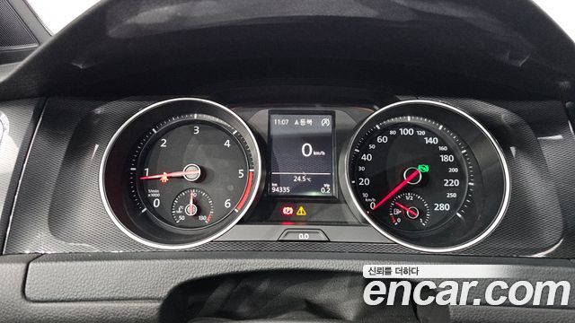 Volkswagen Golf (VII) 2.0 GTD Extreme Edition 2016 — фото 8