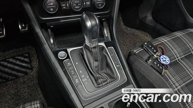 Volkswagen Golf (VII) 2.0 GTD Extreme Edition 2016 — фото 9