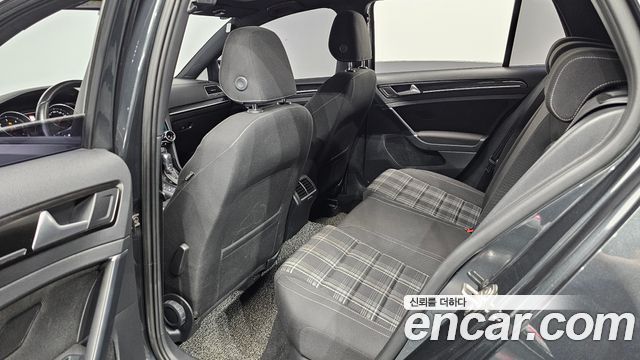 Volkswagen Golf (VII) 2.0 GTD Extreme Edition 2016 — фото 12