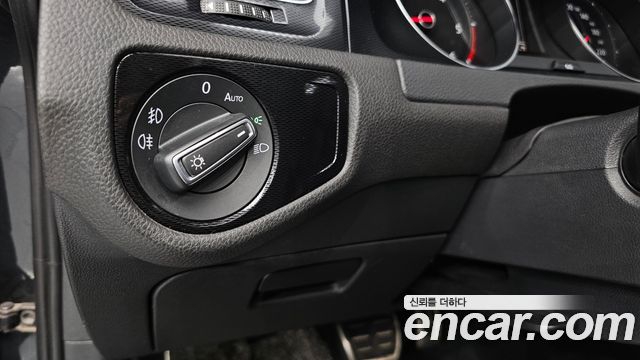 Volkswagen Golf (VII) 2.0 GTD Extreme Edition 2016 — фото 16