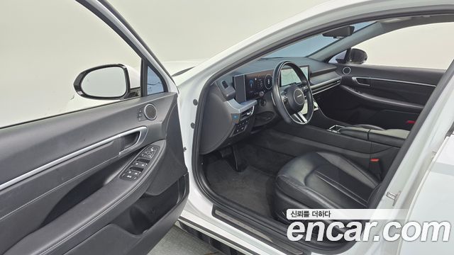 Hyundai Sonata The Edge (DN8) 1.6 Turbo Exclusive 2024 — фото 10