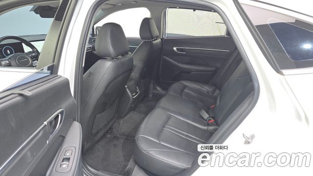 Hyundai Sonata The Edge (DN8) 1.6 Turbo Exclusive 2024 — фото 18