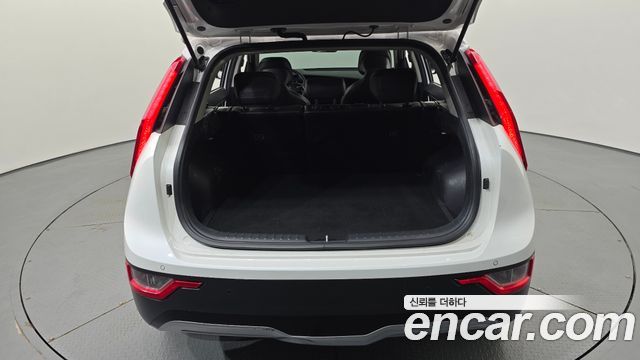 Kia Niro EV Air 2023 — фото 17