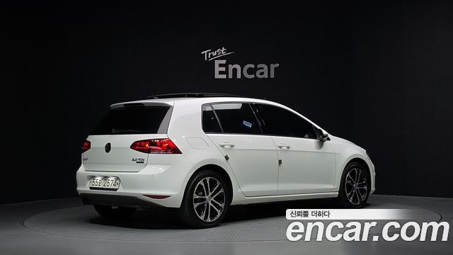 Volkswagen Golf (VII) 2.0 TDI Premium 2014 — фото 2