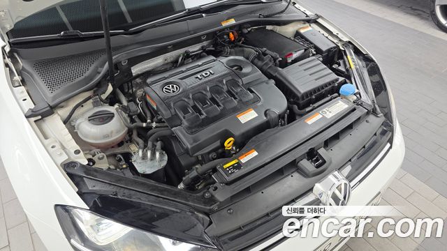 Volkswagen Golf (VII) 2.0 TDI Premium 2014 — фото 6