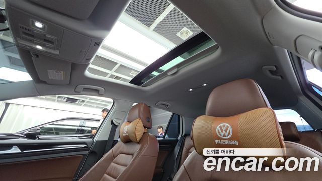 Volkswagen Golf (VII) 2.0 TDI Premium 2014 — фото 18