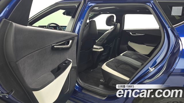 Kia EV6 Long Range GT Line 2022 — фото 12