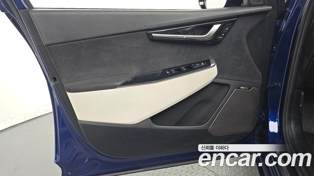Kia EV6 Long Range GT Line 2022 — фото 24