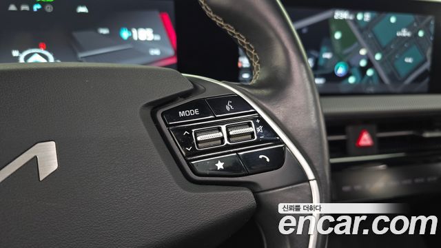 Kia EV6 Long Range GT Line 2022 — фото 27