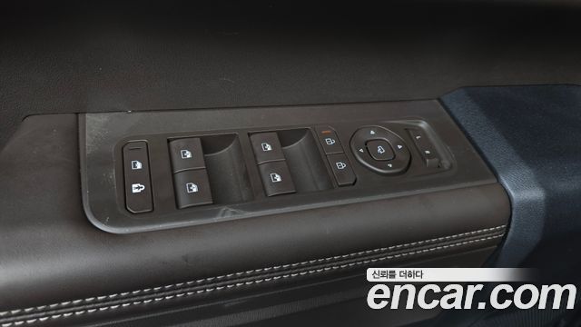 Kia Tasman 2.5T Gasoline 4WD Extreme 2026 — фото 27