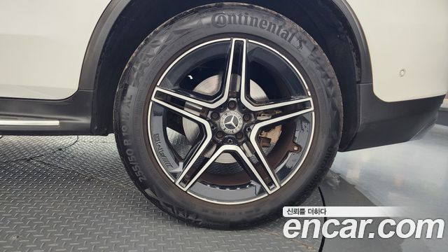 Mercedes-Benz GLC-Class (X253) GCL300 4MATIC Coupe 2020 — фото 21