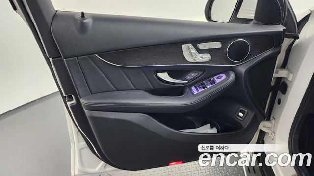 Mercedes-Benz GLC-Class (X253) GCL300 4MATIC Coupe 2020 — фото 24