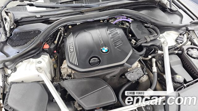 BMW 5 Series (G30) 523d Luxury 2022 — фото 6