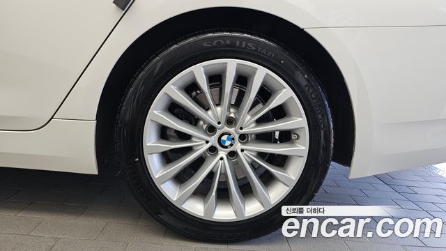 BMW 5 Series (G30) 523d Luxury 2022 — фото 21