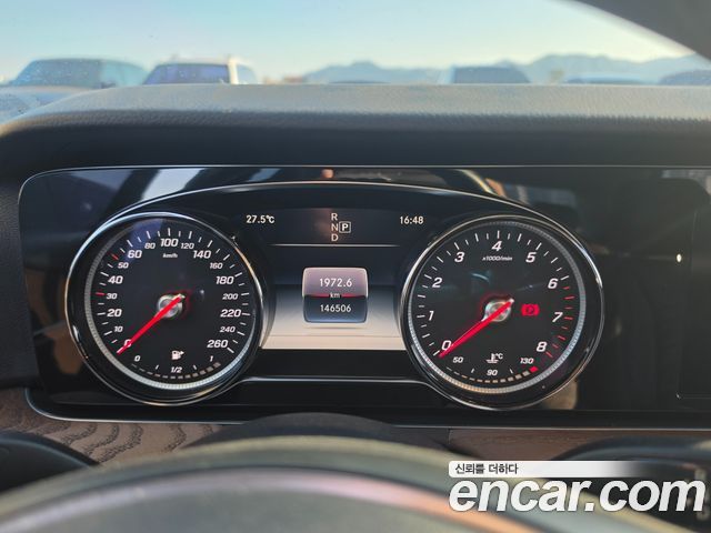 Mercedes-Benz E-Class (W213) E300 4MATIC Exclusive Standard 2018 — фото 6