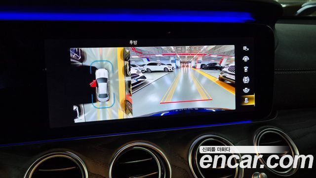 Mercedes-Benz E-Class (W213) E220d 4MATIC AMG Line 2021 — фото 22