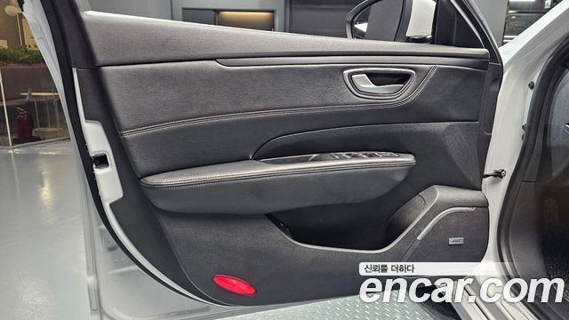 Renault Korea SM6 1.8 TCe LE 2021 — фото 24