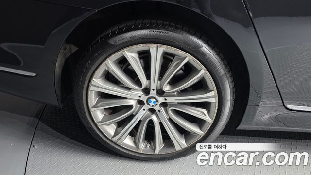 BMW 7 Series (G11) 750Li xDrive Prestige 2016 — фото 5