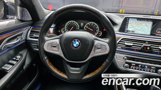 BMW 7 Series (G11) 750Li xDrive Prestige 2016 — фото 13