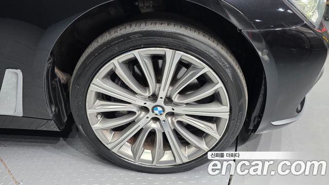 BMW 7 Series (G11) 750Li xDrive Prestige 2016 — фото 21