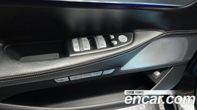 BMW 7 Series (G11) 750Li xDrive Prestige 2016 — фото 30