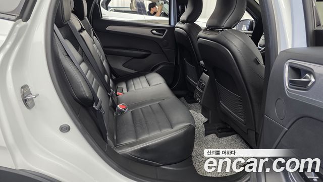 Renault Korea XM3 1.6 E-TECH Inspire e-shifter 2023 — фото 11