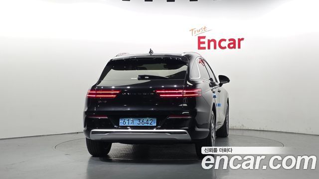 Genesis Electrified (GV70) e-AWD 2022 — фото 4
