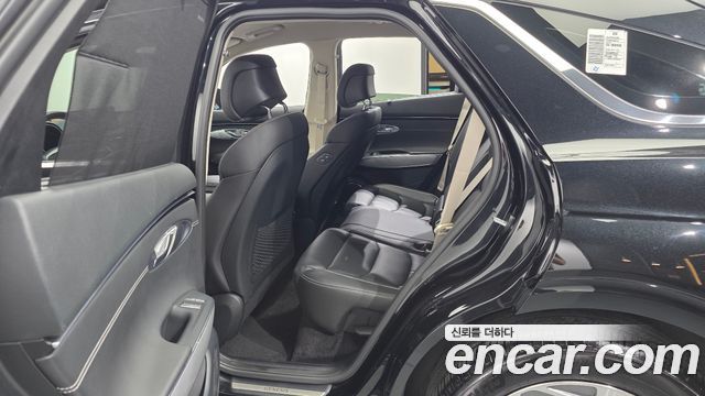 Genesis Electrified (GV70) e-AWD 2022 — фото 11