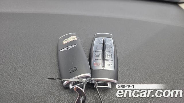 Genesis Electrified (GV70) e-AWD 2022 — фото 16