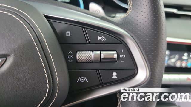 Genesis Electrified (GV70) e-AWD 2022 — фото 17