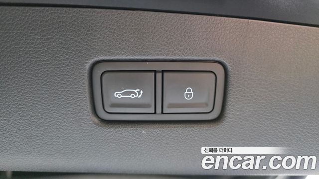 Genesis Electrified (GV70) e-AWD 2022 — фото 18