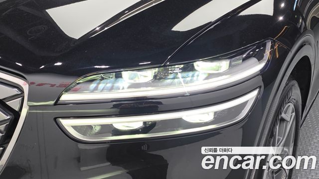 Genesis Electrified (GV70) e-AWD 2022 — фото 22