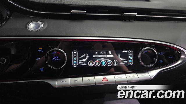 Genesis Electrified (GV70) e-AWD 2022 — фото 33