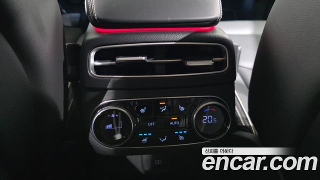 Genesis Electrified (GV70) e-AWD 2022 — фото 34