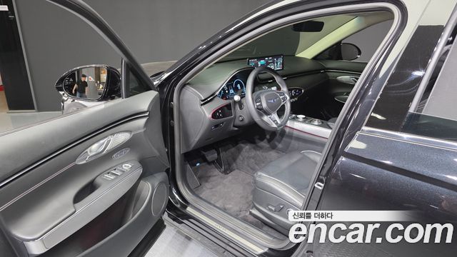 Genesis Electrified (GV70) e-AWD 2022 — фото 10