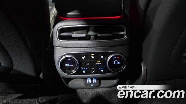 Genesis Electrified (GV70) e-AWD 2022 — фото 32