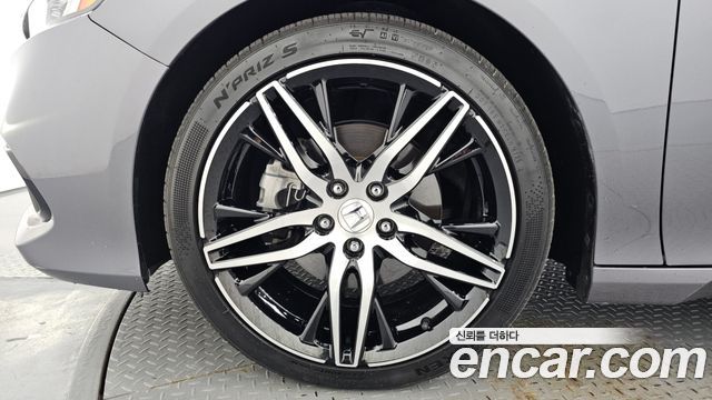 Honda Accord (X) 2.0 Hybrid Touring 2021 — фото 5