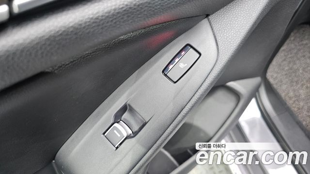 Honda Accord (X) 2.0 Hybrid Touring 2021 — фото 33