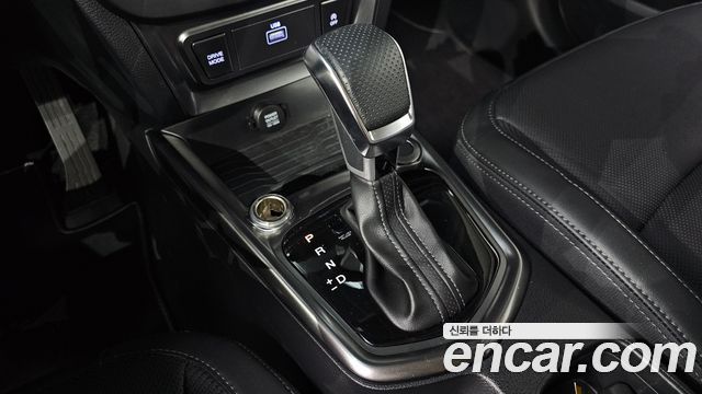 KG Mobility (SsangYong) Tivoli 1.5 2WD V7 2024 — фото 9